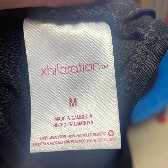 Black Swimsuit Top M‎ - Picture 5 of 5